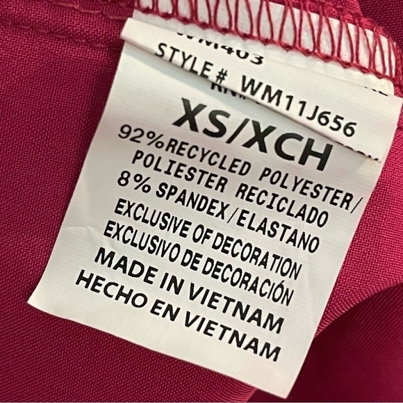 Scrubstar Scrub Jacket Size XS Wild Strawberry Pink 4-way stretch Active NWT - Picture 7 of 7